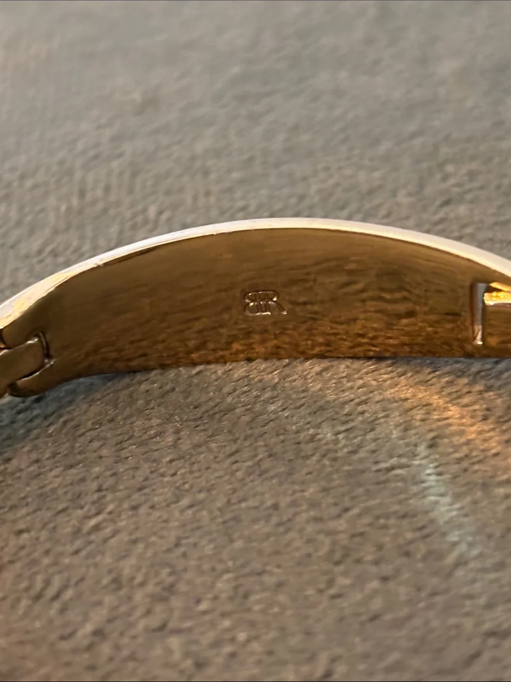 Banana Republic Gold Clasp Bracelet